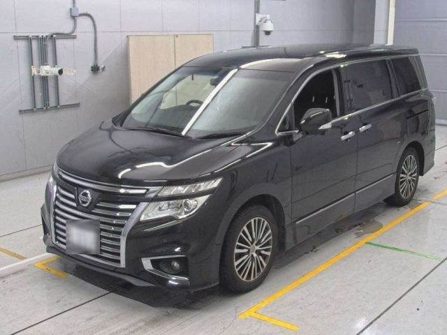NISSAN ELGRAND 2018