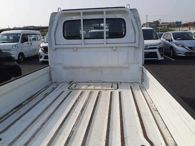 NISSAN CLIPPER TRUCK 2019