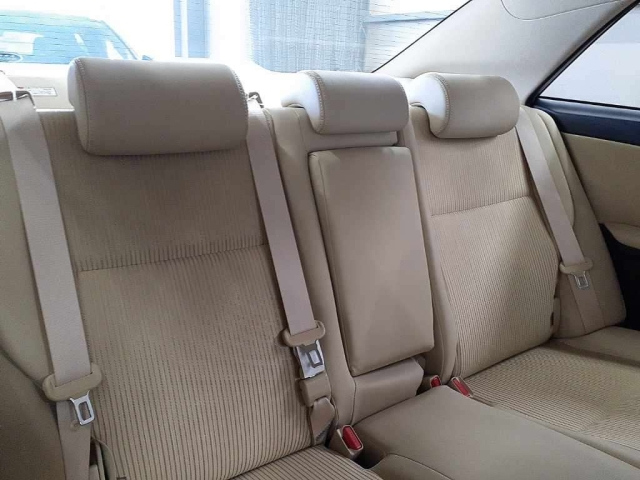 TOYOTA PREMIO 2017