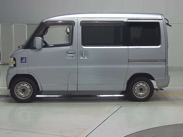 MITSUBISHI TOWNBOX 2009