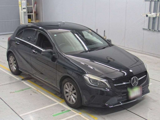 MERCEDES BENZ A CLASS 2016