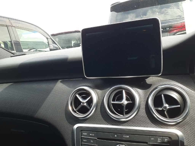 MERCEDES BENZ A CLASS 2016