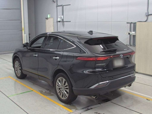 TOYOTA HARRIER 2022