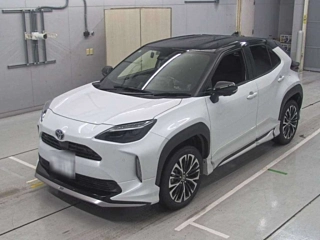TOYOTA YARIS CROSS 2024