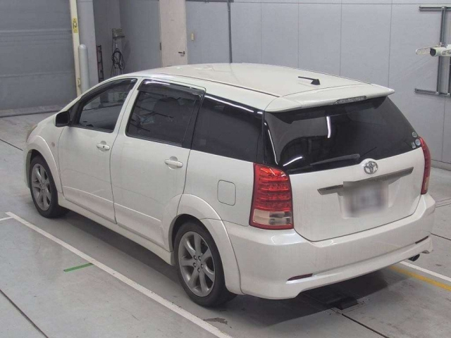 TOYOTA WISH 2008