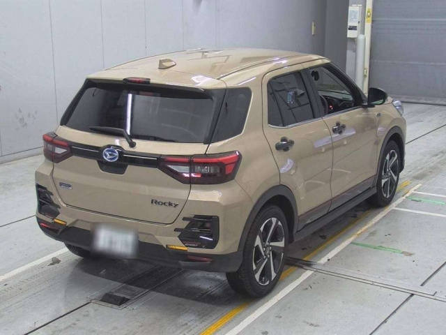 DAIHATSU ROCKY 2024