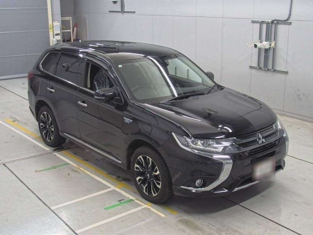 MITSUBISHI OUTLANDER PHEV 2016