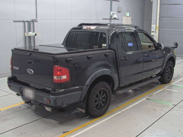 FORD EXPLORER 2010