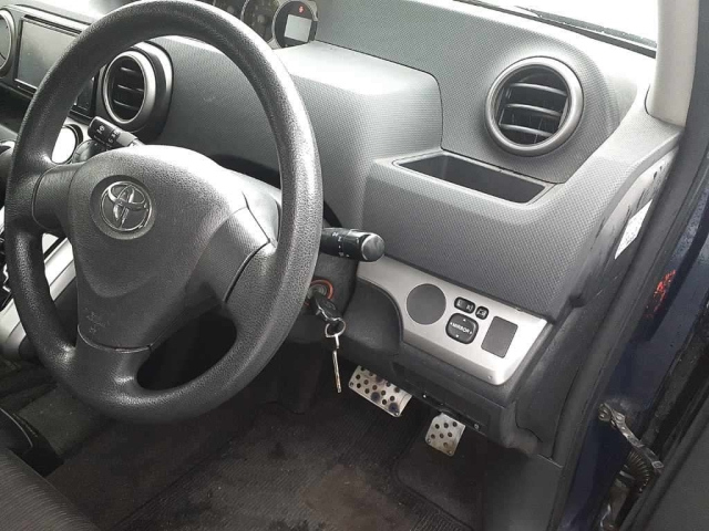 TOYOTA COROLLA RUMION 2010