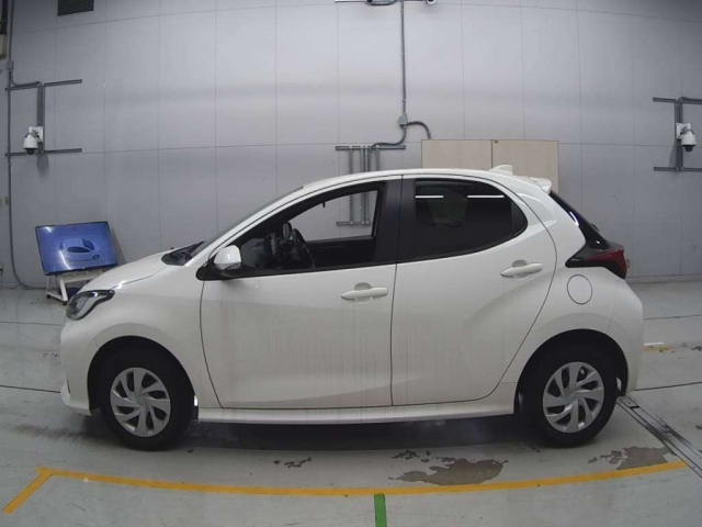 TOYOTA YARIS 2022