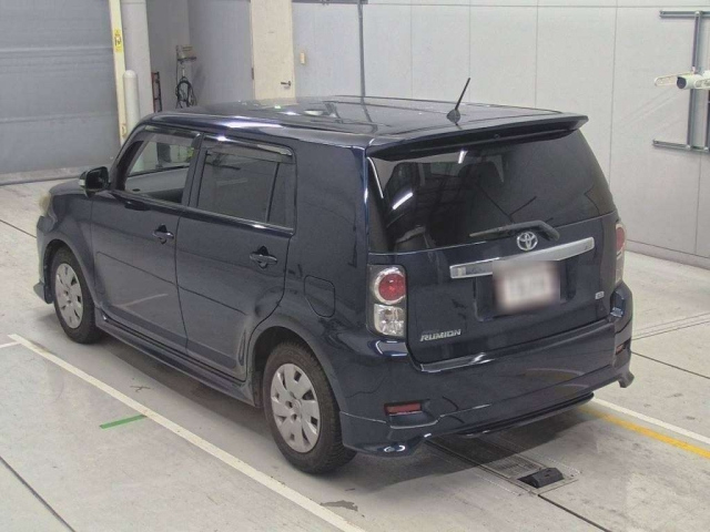 TOYOTA COROLLA RUMION 2010