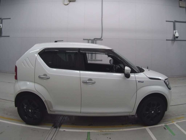 SUZUKI IGNIS 2016
