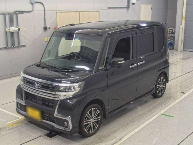 DAIHATSU TANTO 2017