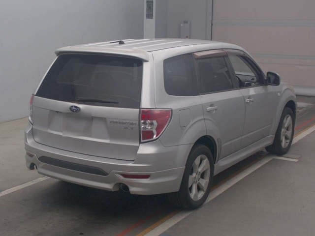SUBARU FORESTER 2010