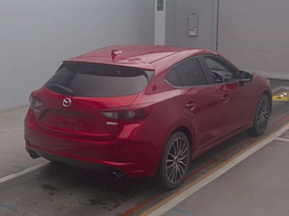 MAZDA AXELA 2017