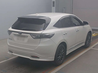 TOYOTA HARRIER 2017