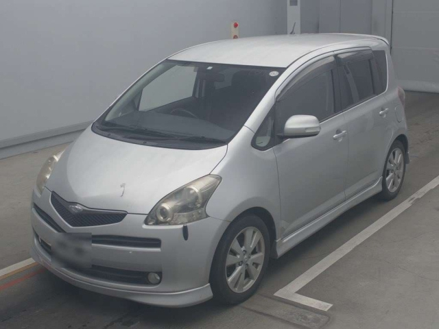 TOYOTA RACTIS 2010