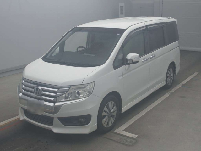 HONDA STEP WAGON 2013