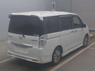 HONDA STEP WAGON 2013