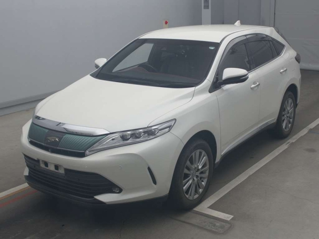 TOYOTA HARRIER 2019