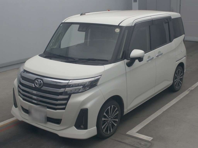 TOYOTA ROOMY 2021