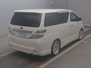 TOYOTA ALPHARD 2008