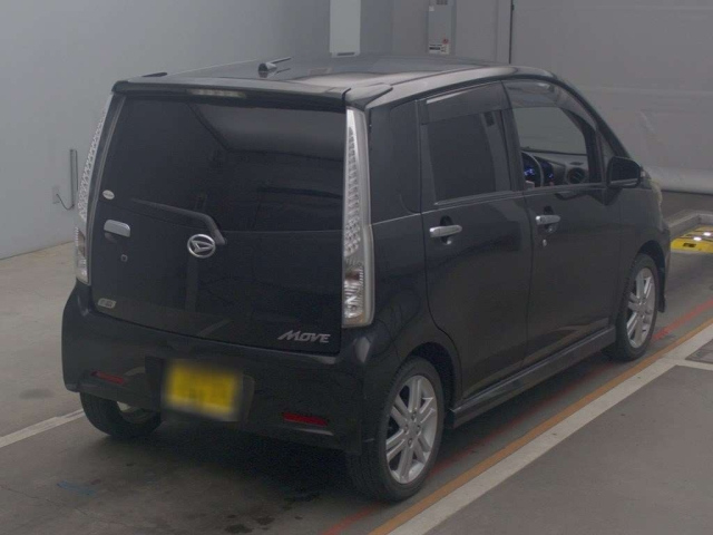 DAIHATSU MOVE 2013