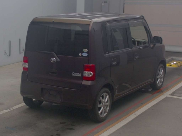 DAIHATSU MOVE CONTE 2010