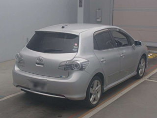 TOYOTA BLADE 2011