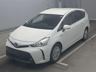 TOYOTA PRIUS ALPHA 2017