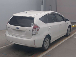 TOYOTA PRIUS ALPHA 2017