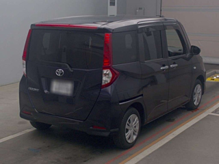 TOYOTA ROOMY 2022