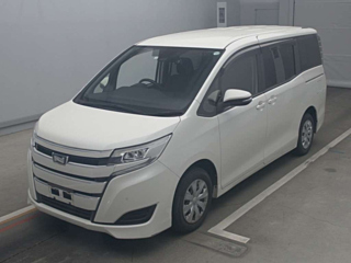TOYOTA NOAH 2020