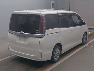TOYOTA NOAH 2020
