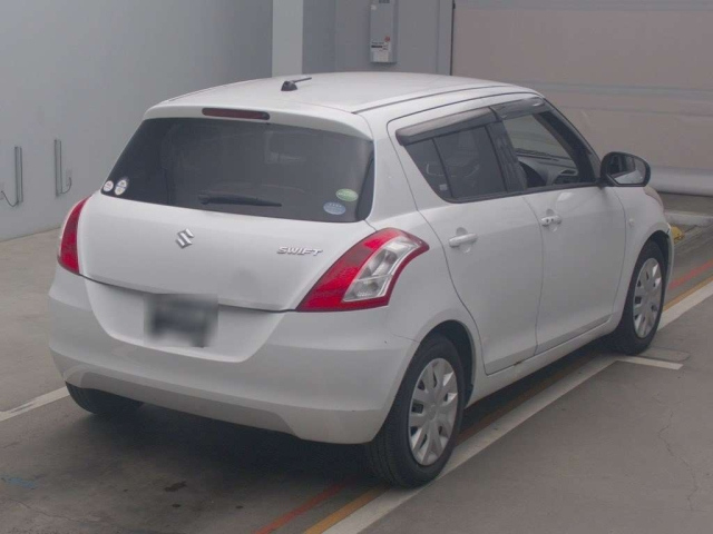 SUZUKI SWIFT 2012