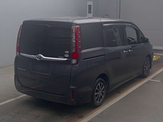 TOYOTA ESQUIRE 2015
