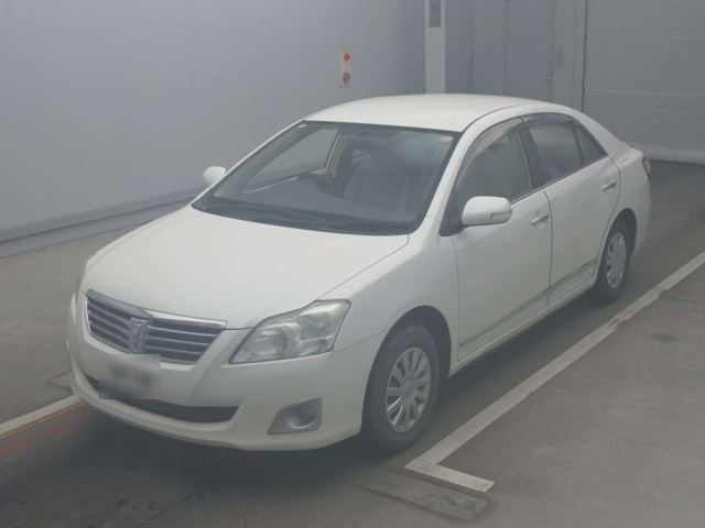 TOYOTA PREMIO 2012