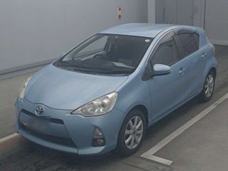 TOYOTA AQUA 2012