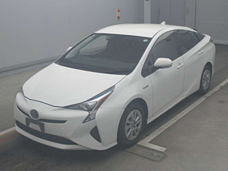 TOYOTA PRIUS 2018