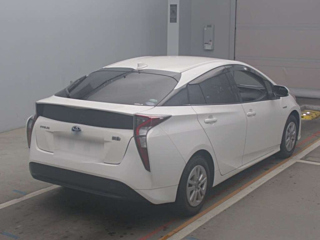 TOYOTA PRIUS 2018