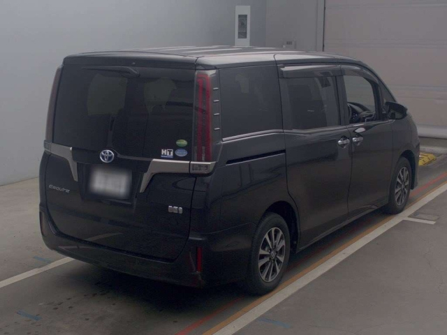 TOYOTA ESQUIRE 2021