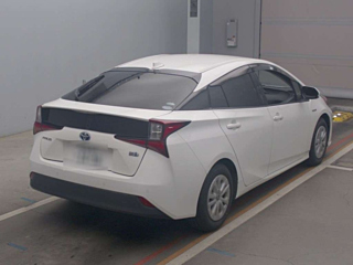 TOYOTA PRIUS 2019