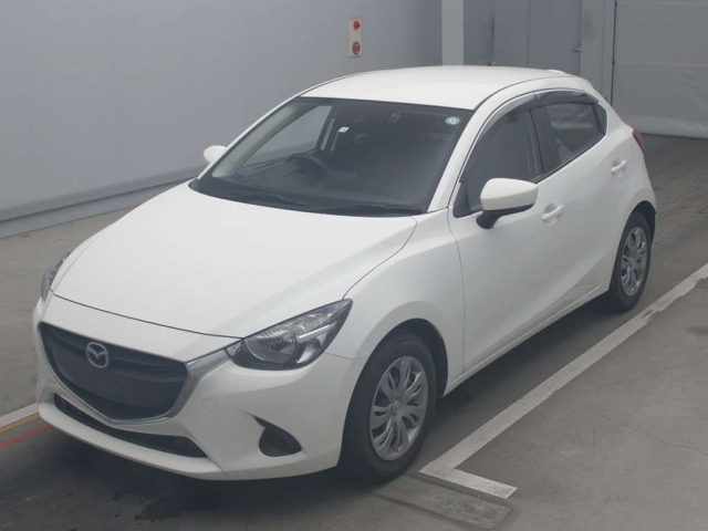 MAZDA DEMIO 2018