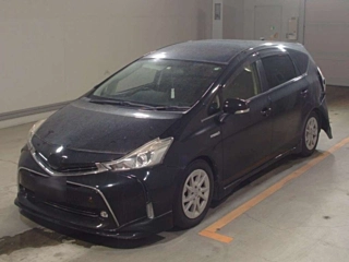 TOYOTA PRIUS ALPHA 2015