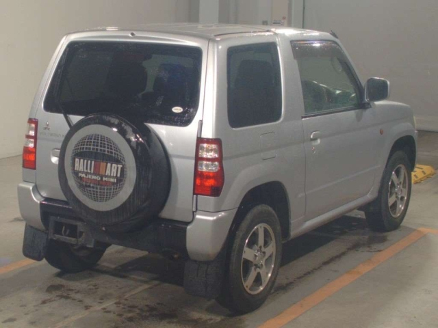 MITSUBISHI PAJERO MINI 2009