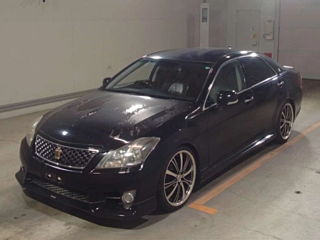 TOYOTA CROWN 2010