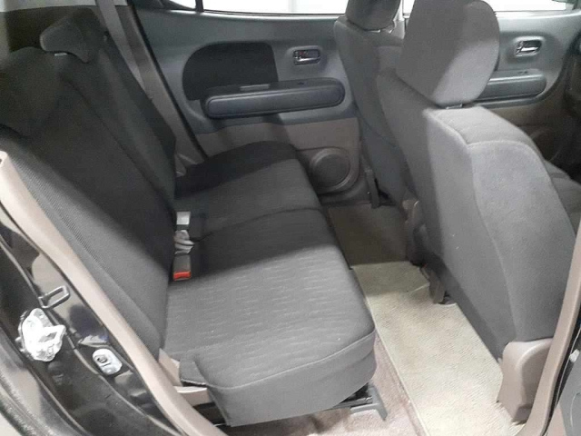 SUZUKI MRWAGON 2010