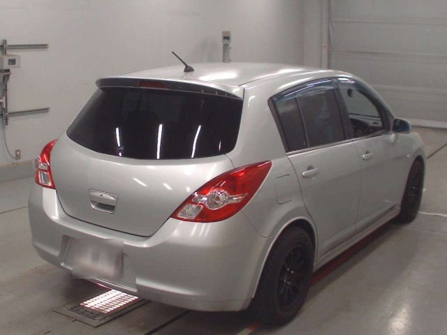 NISSAN TIIDA 2009