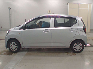 DAIHATSU MIRA E S 2023
