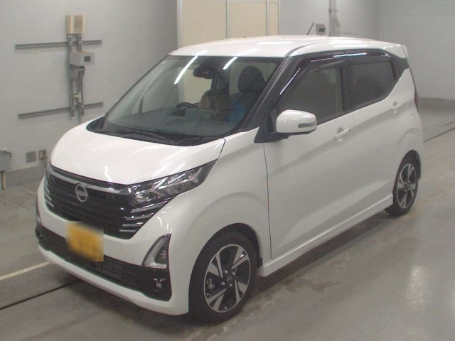 NISSAN DAYZ 2024